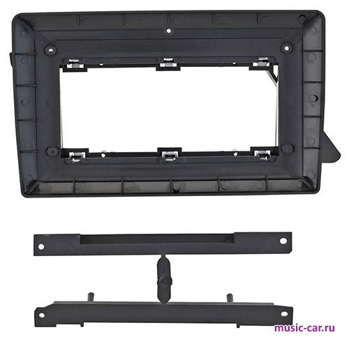 Переходная рамка со штатной автомагнитолы InCar RAU-FC829