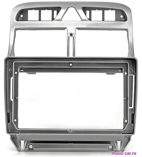 Переходная рамка со штатной автомагнитолы InCar RFR-FC245