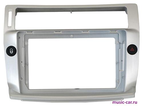 Переходная рамка со штатной автомагнитолы InCar RFR-FC674