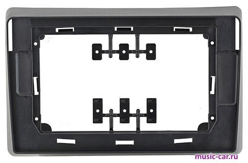 Переходная рамка со штатной автомагнитолы InCar RFR-FC697