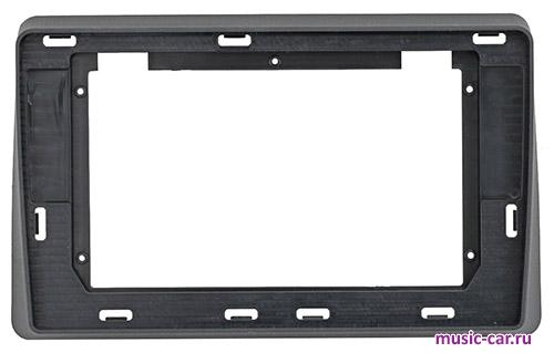 Переходная рамка со штатной автомагнитолы InCar RFR-FC698