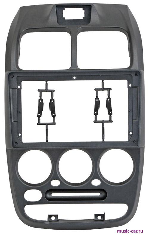 Переходная рамка со штатной автомагнитолы InCar RHY-FC876