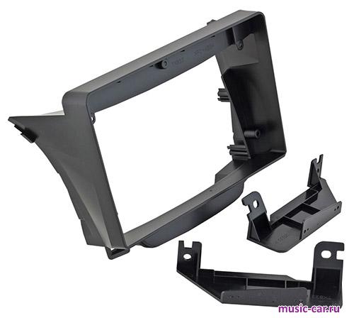 Переходная рамка со штатной автомагнитолы InCar RHY-FC877