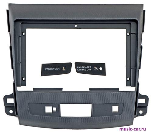 Переходная рамка со штатной автомагнитолы InCar RMS-FC814