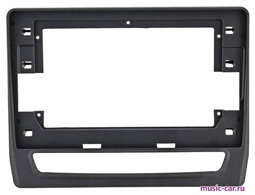 Переходная рамка со штатной автомагнитолы InCar RMS-FC818