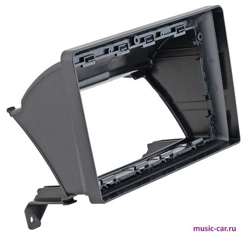 Переходная рамка со штатной автомагнитолы InCar ROP-FC957