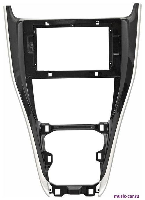 Переходная рамка со штатной автомагнитолы InCar RTY-FC174
