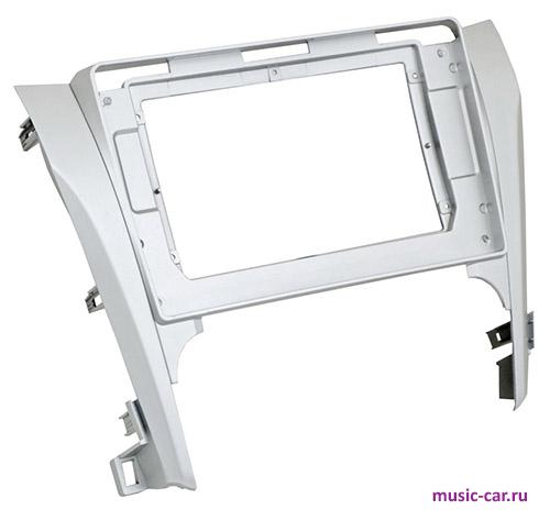 Переходная рамка со штатной автомагнитолы InCar RTY-FC523