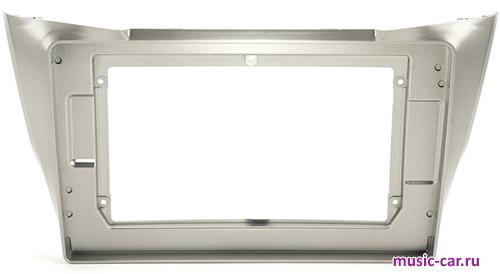 Переходная рамка со штатной автомагнитолы InCar RTY-FC531