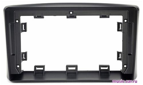 Переходная рамка со штатной автомагнитолы InCar RTY-FC567