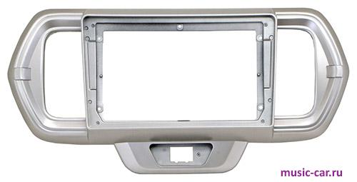 Переходная рамка со штатной автомагнитолы InCar RTY-FC596