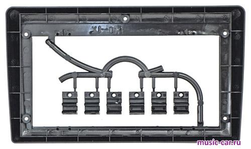 Переходная рамка со штатной автомагнитолы InCar RTY-FC724