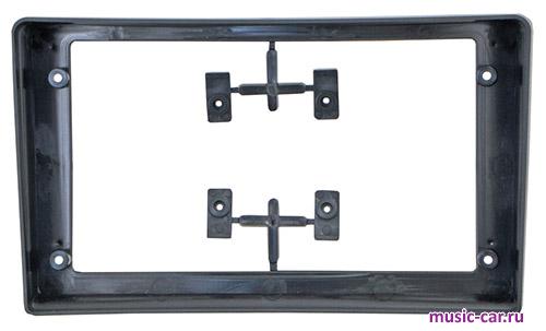Переходная рамка со штатной автомагнитолы InCar RTY-FC798