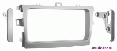 Переходная рамка со штатной автомагнитолы Metra 95--8223S