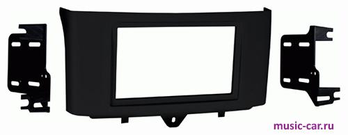 Переходная рамка со штатной автомагнитолы Metra 95--8720B