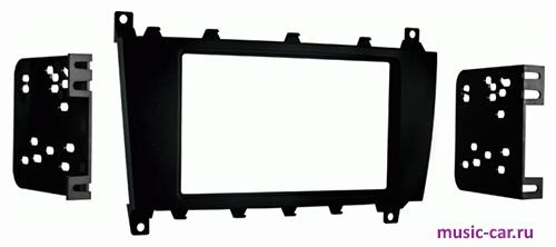 Переходная рамка со штатной автомагнитолы Metra 95--8721B