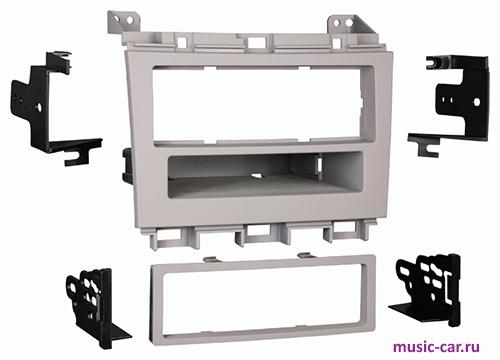 Переходная рамка со штатной автомагнитолы Metra 99--7427G