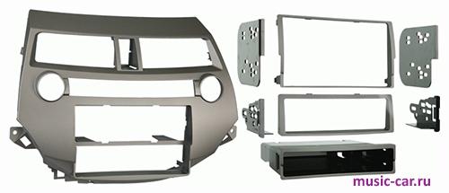 Переходная рамка со штатной автомагнитолы Metra 99-7874T
