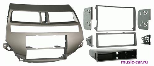 Переходная рамка со штатной автомагнитолы Metra 99--7875T