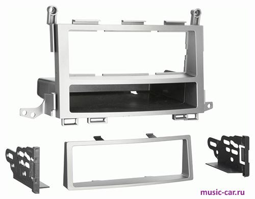 Переходная рамка со штатной автомагнитолы Metra 99--8225G